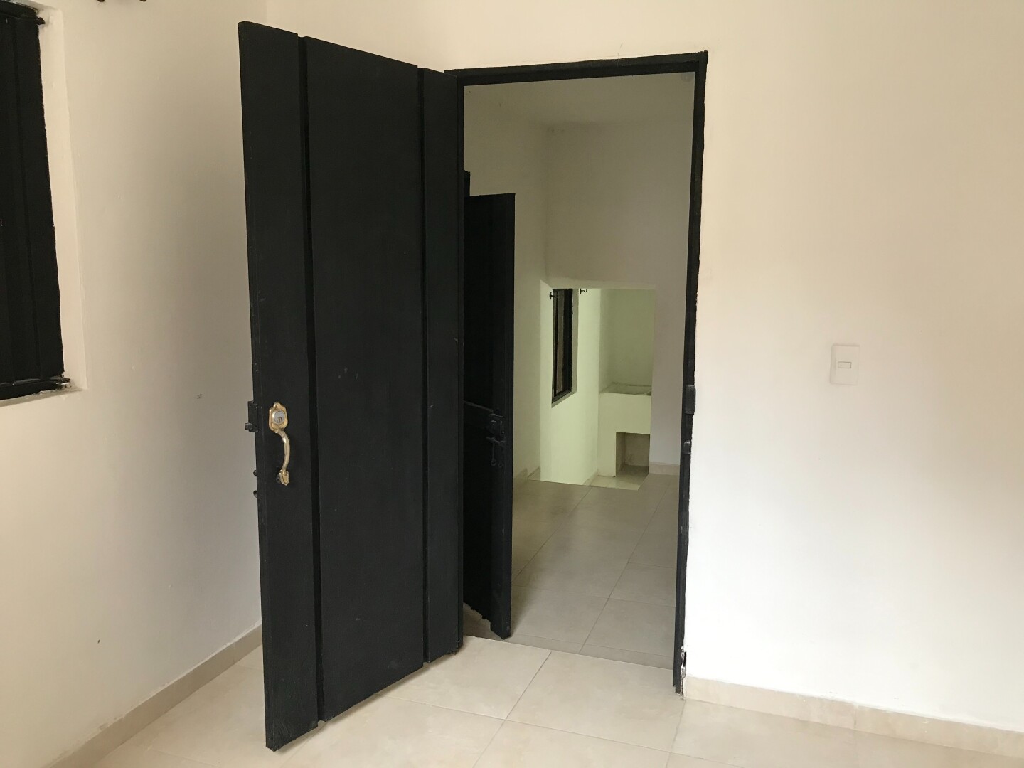 APARTAESTUDIO EN ARRIENDO. APARTA - ESTUDIO 101 ESTADIO PISO 1 BARRIO MARTIRES IBAGUE.